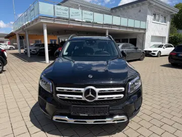 MERCEDES-BENZ GLB 200d MBUX Navi Rcam Distr 7.Sitz 8…