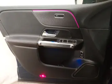 MERCEDES-BENZ MB GLB 200 d 4M Progressive 7-Sitze Navi LED