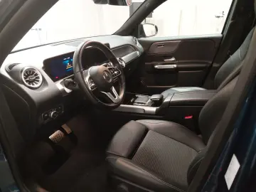 MERCEDES-BENZ MB GLB 200 d 4M Progressive 7-Sitze Navi LED