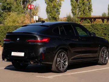 BMW X4 xDrive30d M Sport - Panoramic - LED