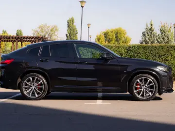 BMW X4 xDrive30d M Sport - Panoramic - LED