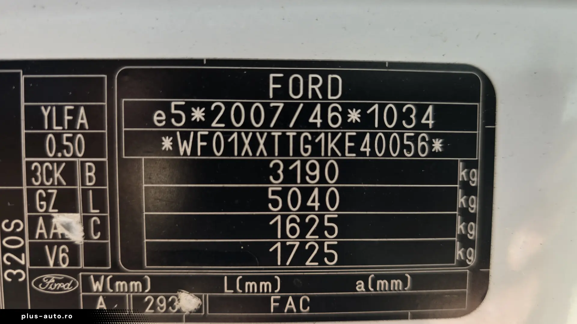 2019 Ford Custom 8 1 Locuri