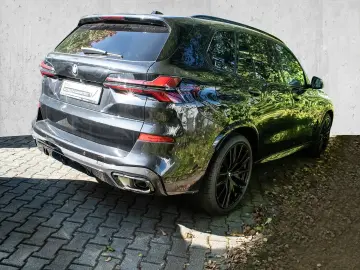 BMW X5 xDrive30d M Sport HUD PANO 360 KAM RFK NAVI