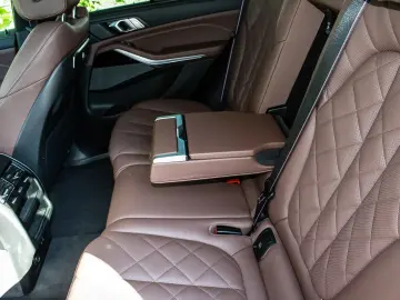 BMW X5 xDrive30d M Sport HUD PANO 360 KAM RFK NAVI
