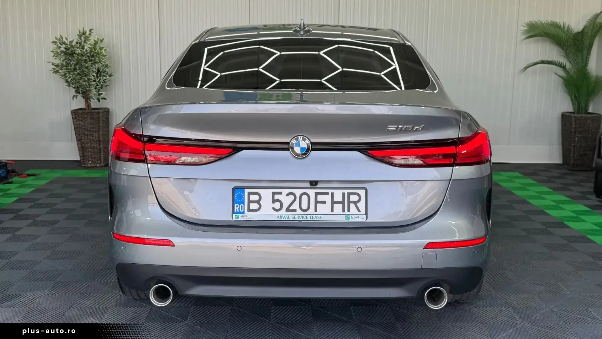 BMW Seria 2  218d Advantage