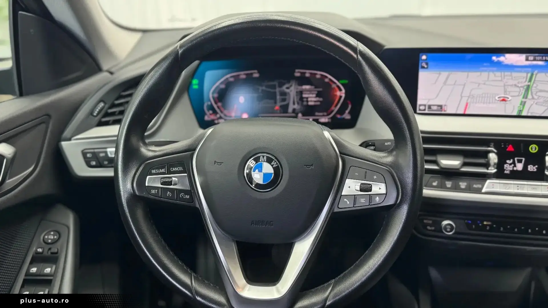 BMW Seria 2  218d Advantage