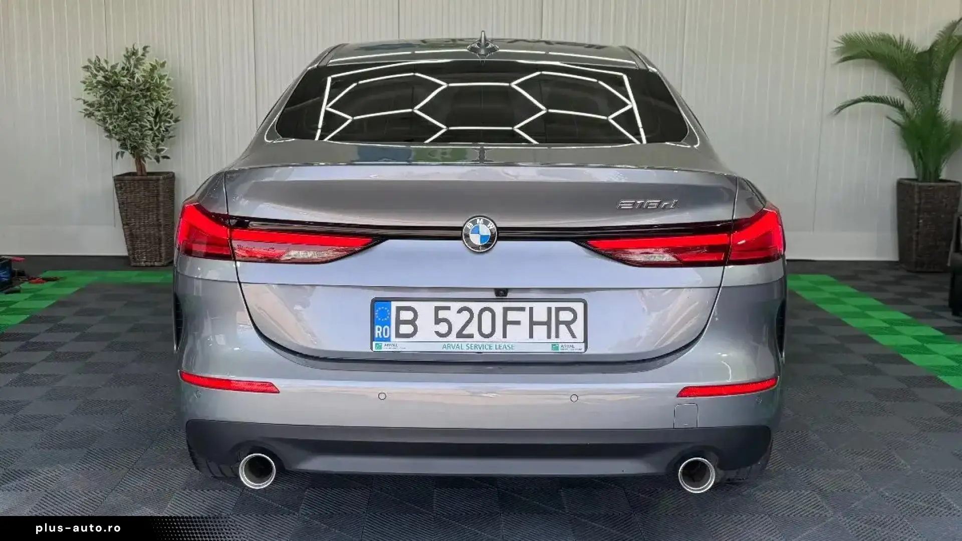 BMW Seria 2  218d Advantage