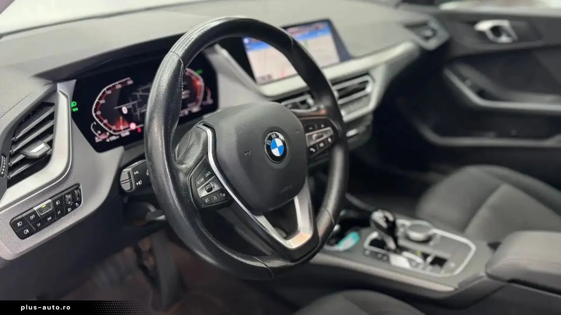 BMW Seria 2  218d Advantage