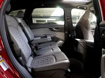 Audi SQ7 4.0 TFSI Competition RS Sitze HUD Pano 7xSit