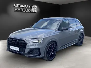 Audi SQ7 competition plus 7Sitz Pano Matrix ACC 22