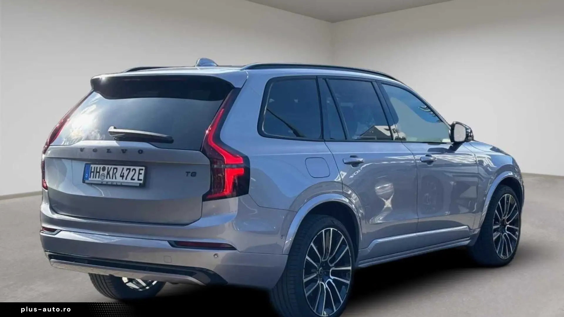 Volvo T8 Twin Engine AWD Ultra Dark
