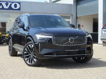 Volvo XC90 Plus Bright T8 AWD Plug-in Pano B&W HuD AHK