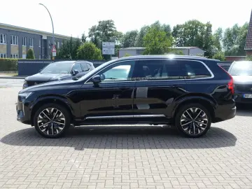 Volvo XC90 Plus Bright T8 AWD Plug-in Pano B&W HuD AHK