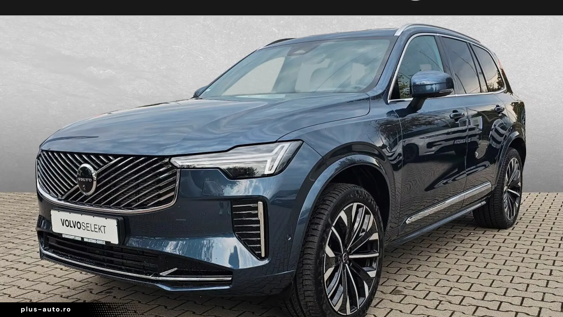 Volvo XC90 T8 AWD Ultra Bright 7-Sitzer AHK ACC HUD