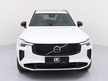 Volvo XC90 T8 Ultra Dark Recharge Plug-In Hybrid AWD