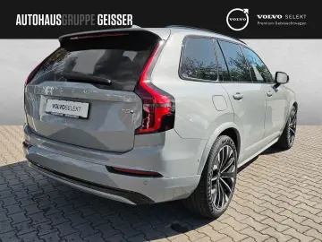 Volvo XC90 T8 AWD Ultra Dark 7-Sitzer ACC BLIS HUD SD