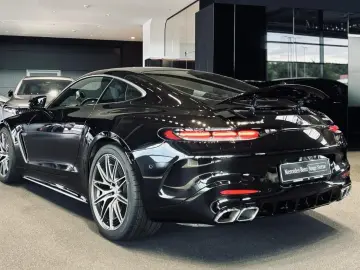 MERCEDES-BENZ AMG GT 63 4M  Premium