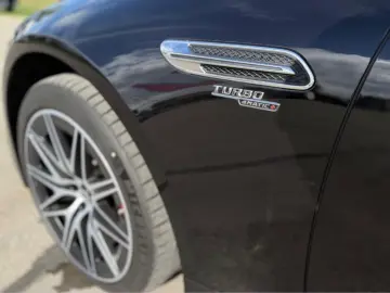 MERCEDES-BENZ AMG GT 43 4M