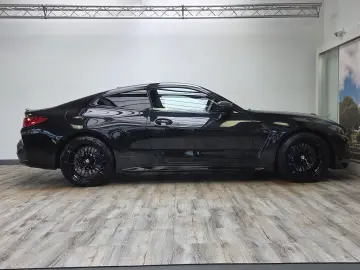 BMW M4 xDrive Comp. Ultimate Carbon
