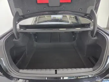 BMW M4 xDrive Comp. Ultimate Carbon