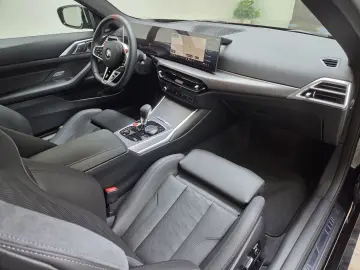 BMW M4 xDrive Comp. Ultimate Carbon