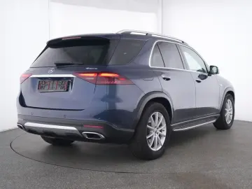 MERCEDES-BENZ GLE 350 de 4M Distro Pano Burm Memo 36…