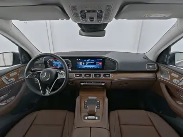 MERCEDES-BENZ GLE 350 de 4M Distro Pano Burm Memo 36…