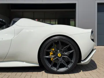 FERRARI 296 GTS Novitec Lift 360  Daytona Carbon 19%