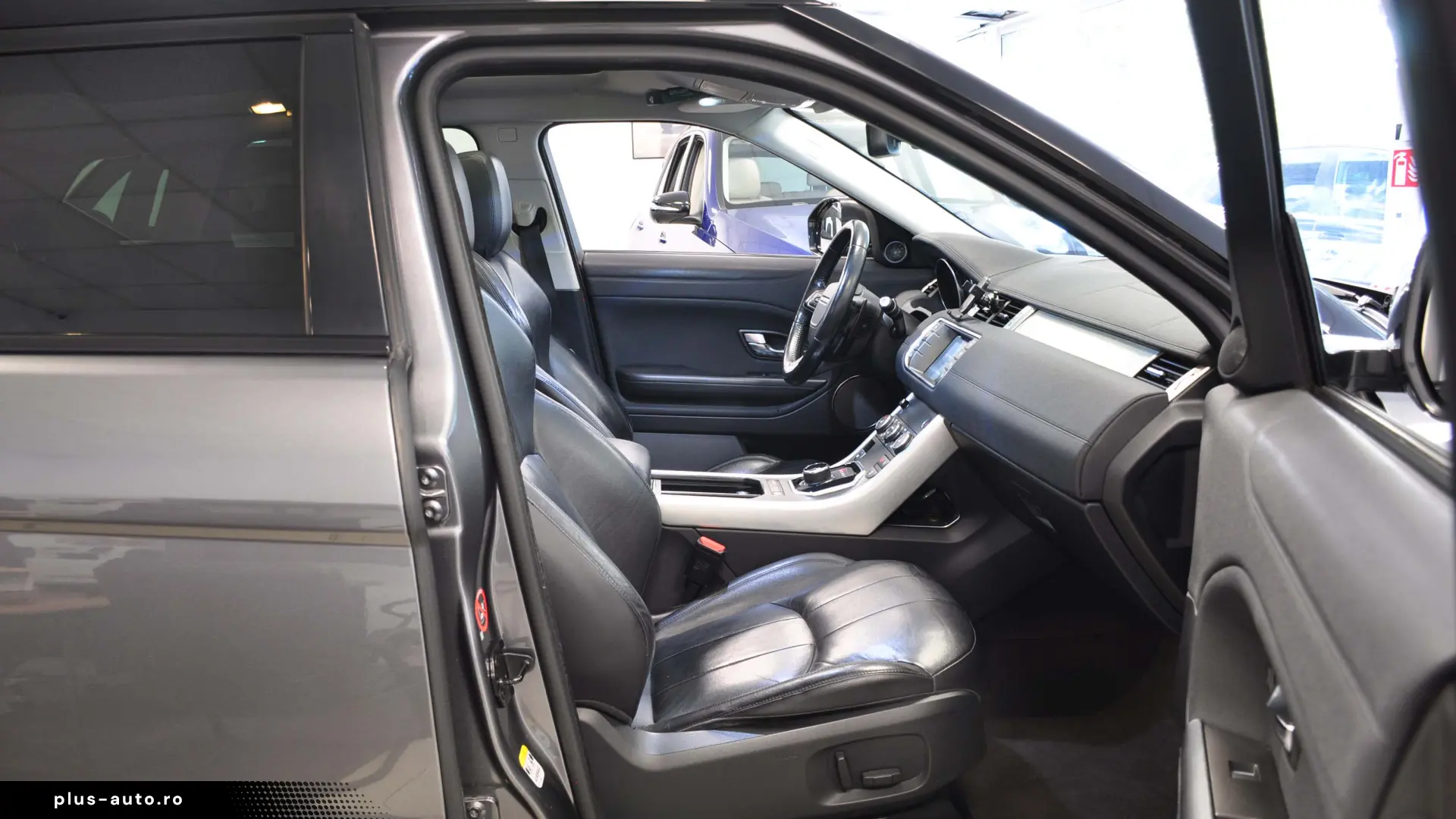 EVOQUE STOC Inmatriculat 2.0d 180CP AT 4x4