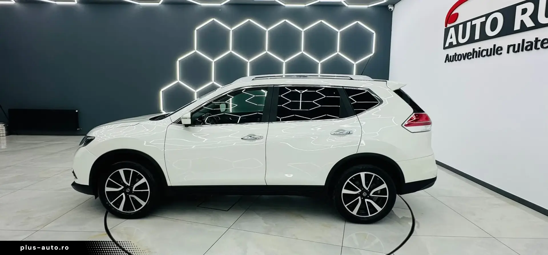 NISSAN X-TRAIL 2015 1.6D E5 Garantie 12 Luni Rate Avans 0 Do