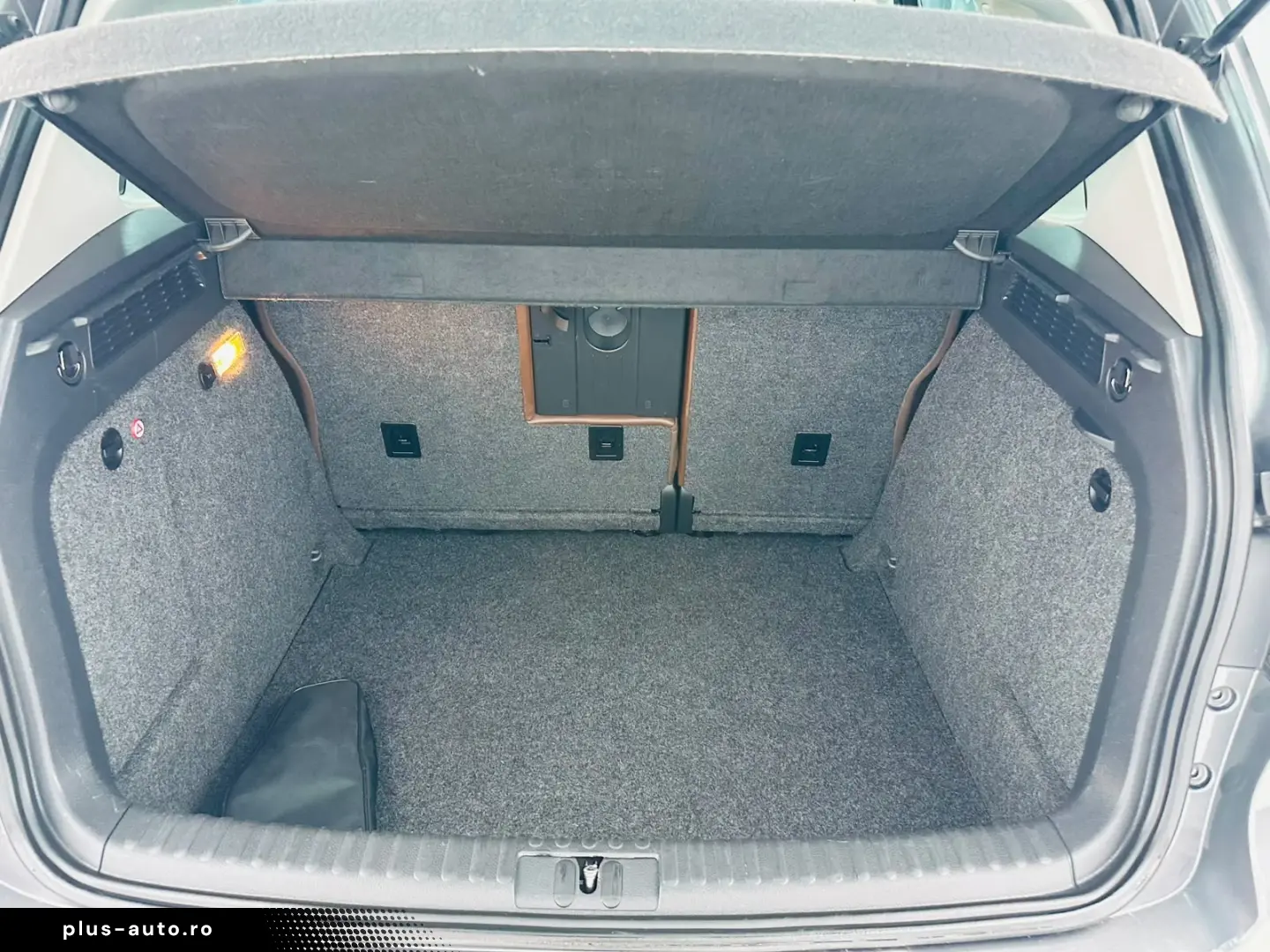 VOLKSWAGEN TIGUAN 2013 2.0D E5 4x4 Garantie 12 Luni Rate Ava