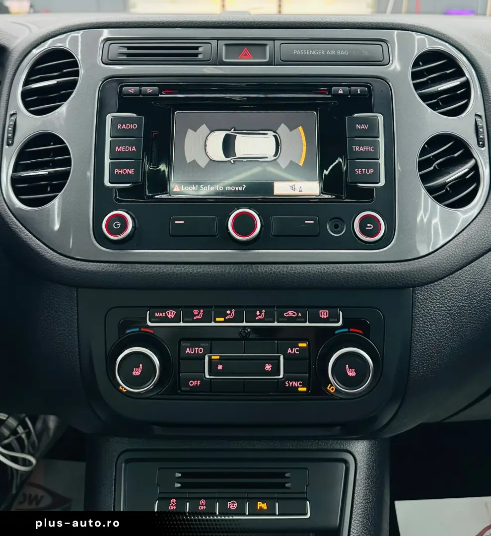 VOLKSWAGEN TIGUAN 2013 2.0D E5 4x4 Garantie 12 Luni Rate Ava