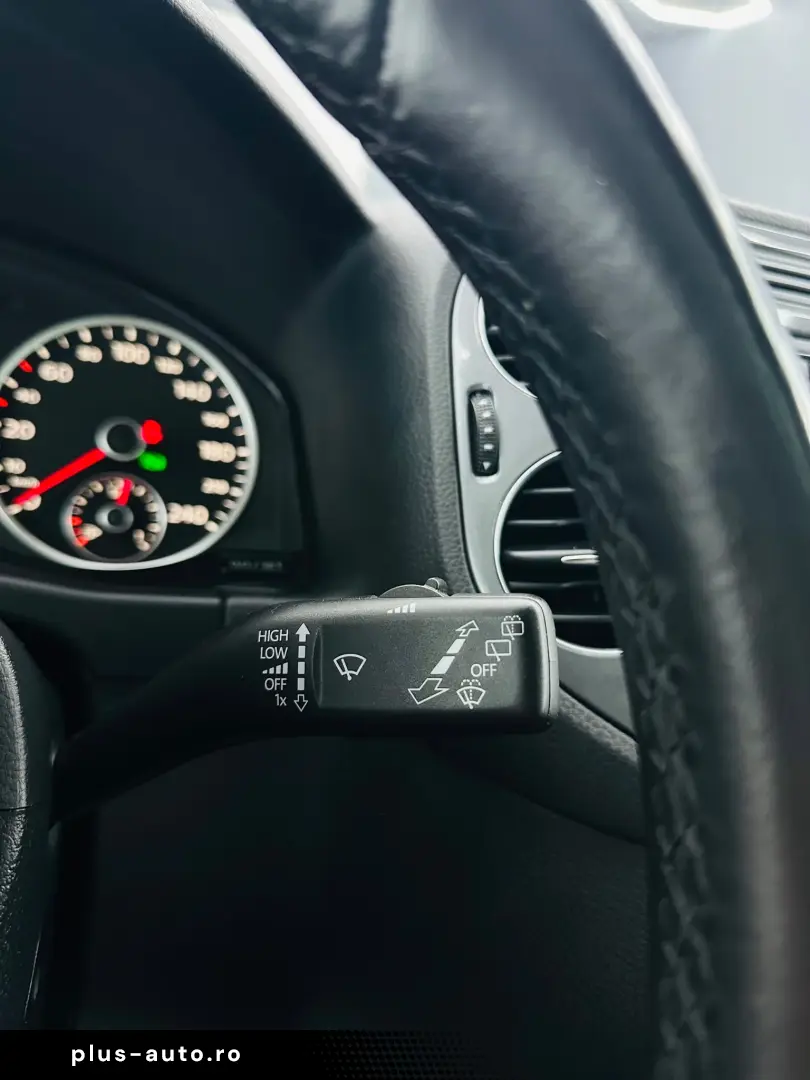 VOLKSWAGEN TIGUAN 2013 2.0D E5 4x4 Garantie 12 Luni Rate Ava