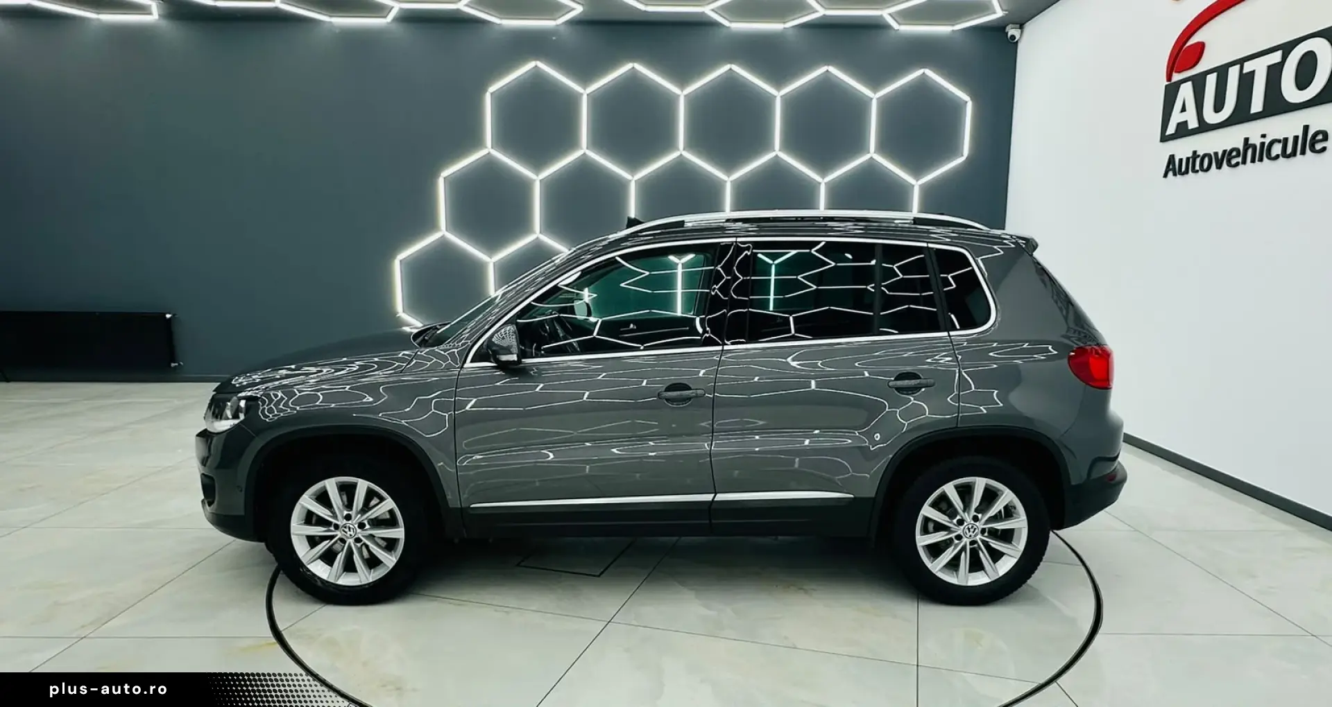VOLKSWAGEN TIGUAN 2013 2.0D E5 4x4 Garantie 12 Luni Rate Ava
