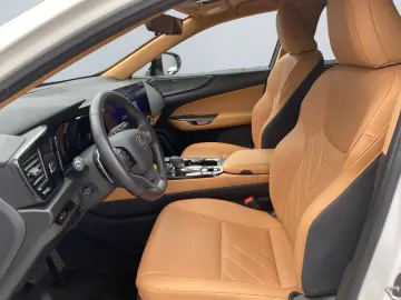 Lexus NX 450h  Plug-in CVT