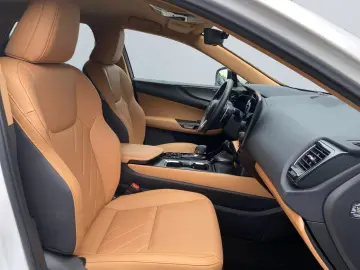 Lexus NX 450h  Plug-in CVT