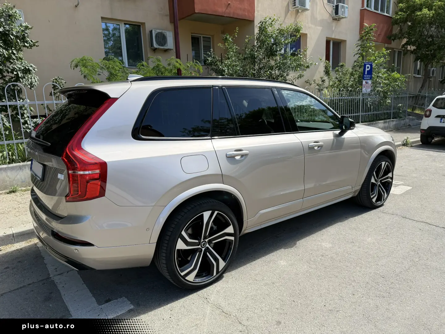 Volvo XC90 Recharge T8 AWD Ultimate Dark
