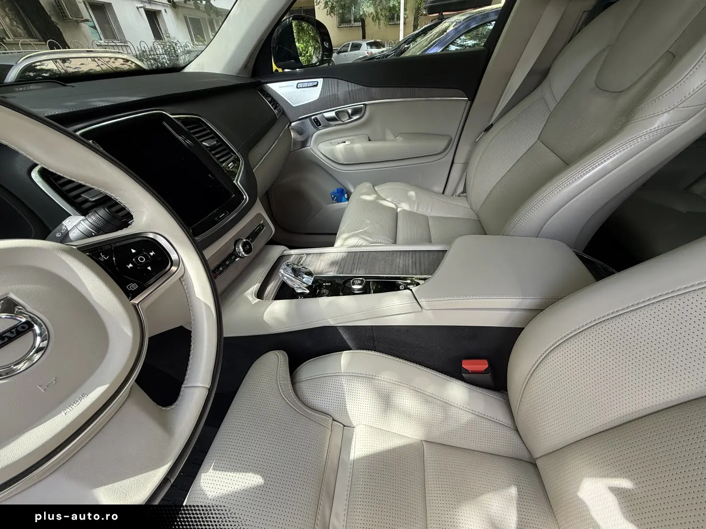 Volvo XC90 Recharge T8 AWD Ultimate Dark