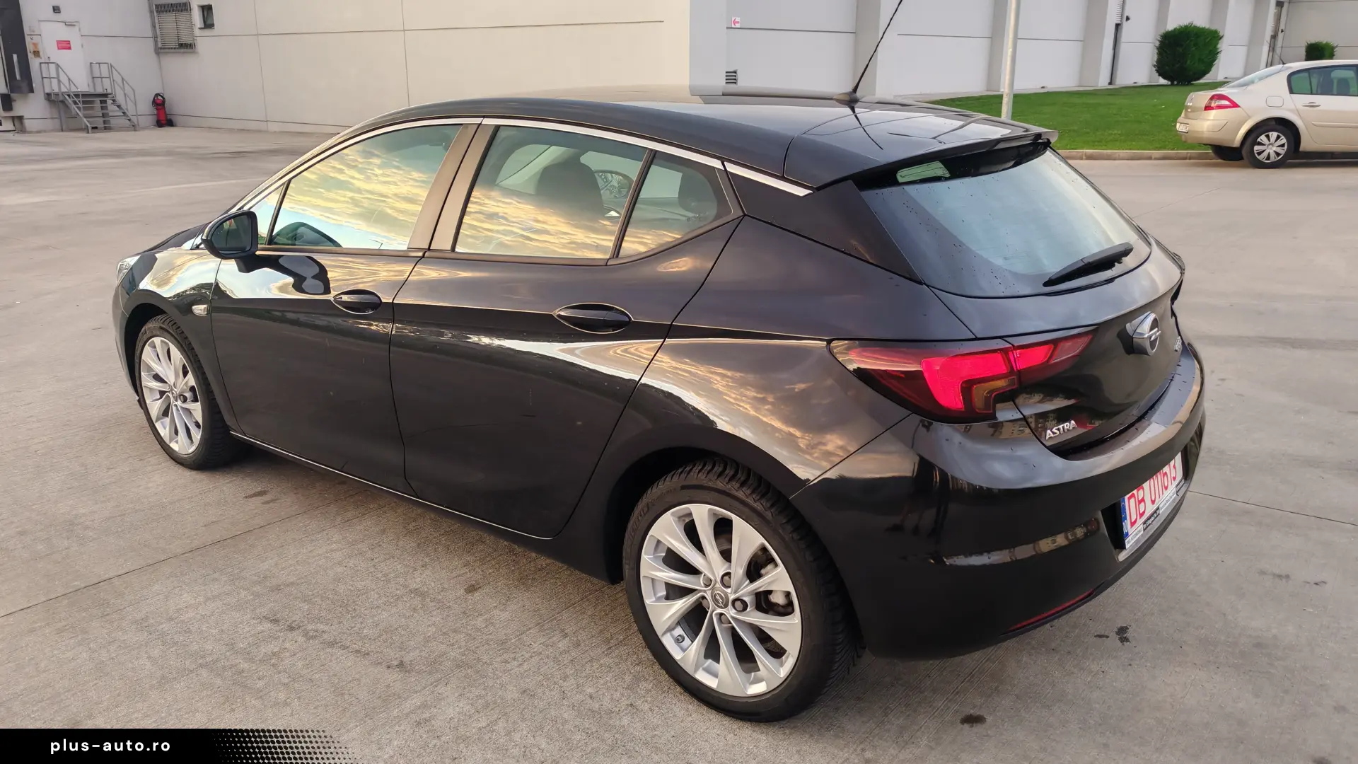 Opel Astra Benzina  Euro 6!