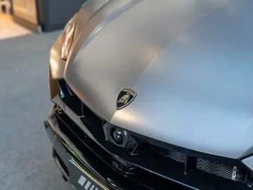 Lamborghini Urus SE Massage HUD B&O Advanced Full Matte PPF