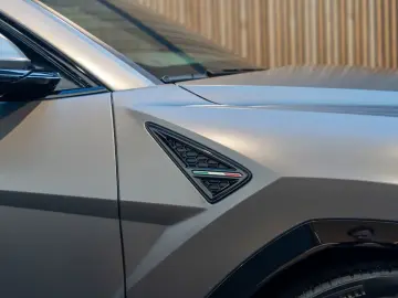 Lamborghini Urus SE Massage HUD B&O Advanced Full Matte PPF