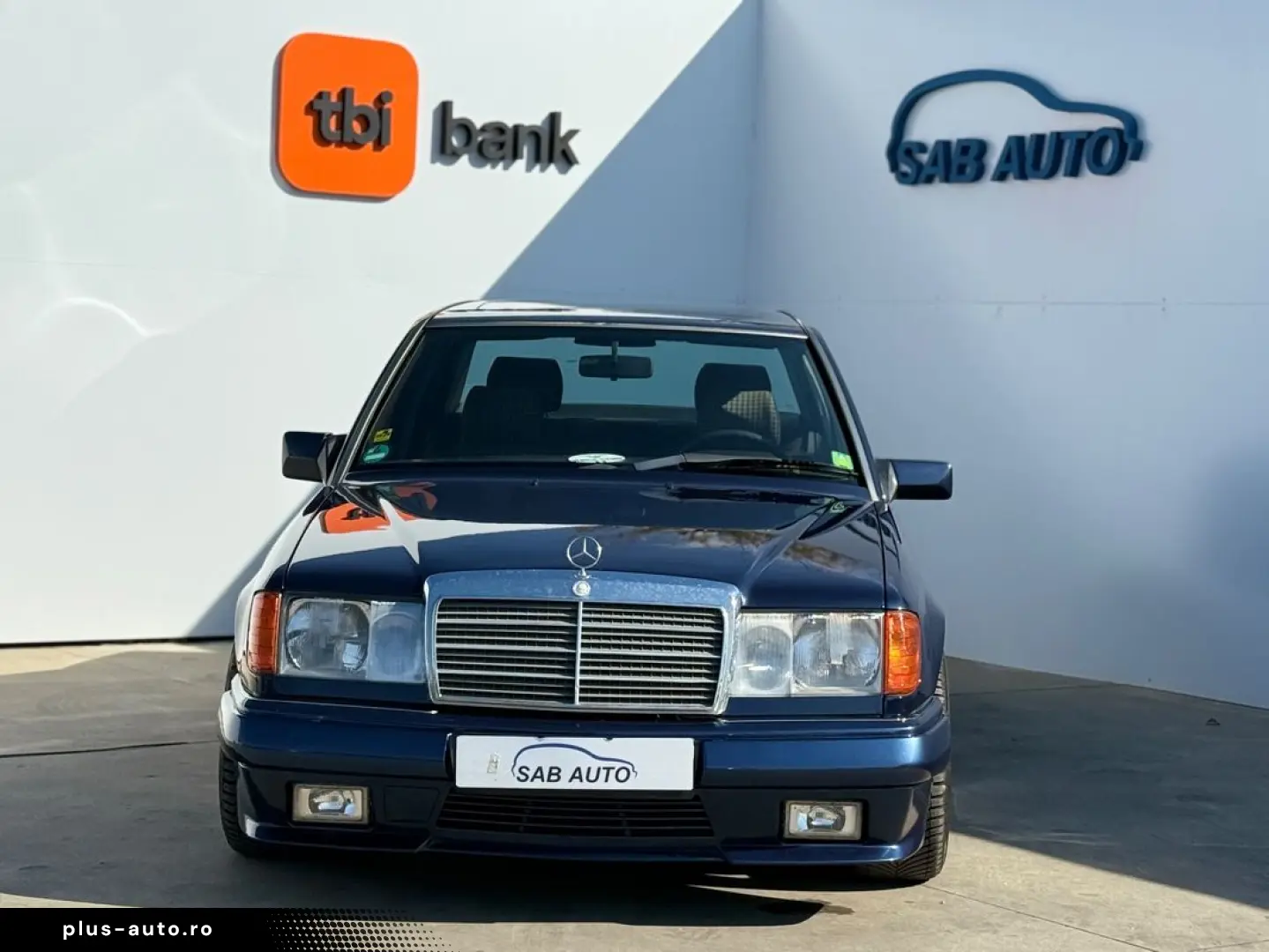 Mercedes-Benz E
