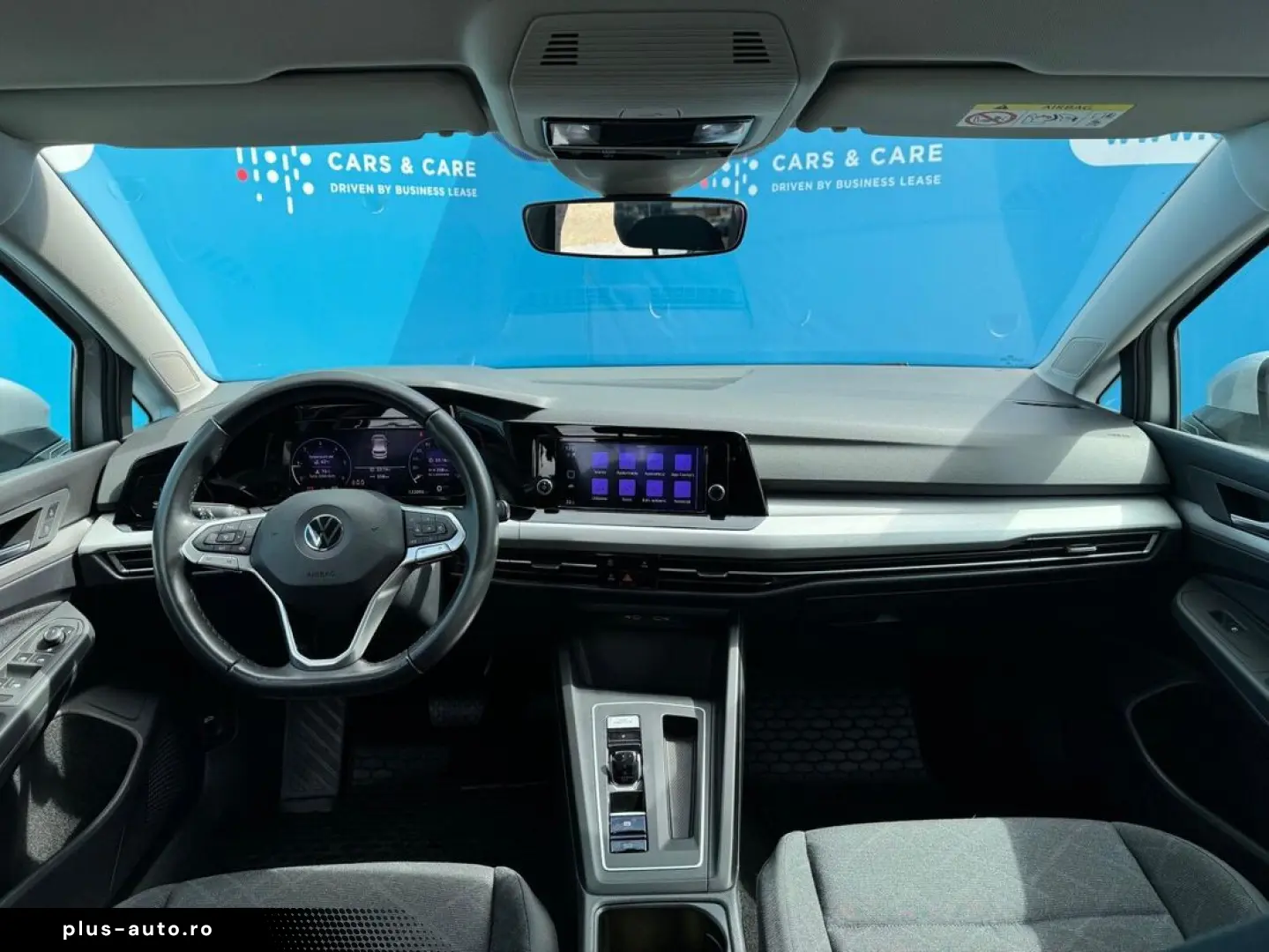VOLKSWAGEN Golf 2023 — imagine 12