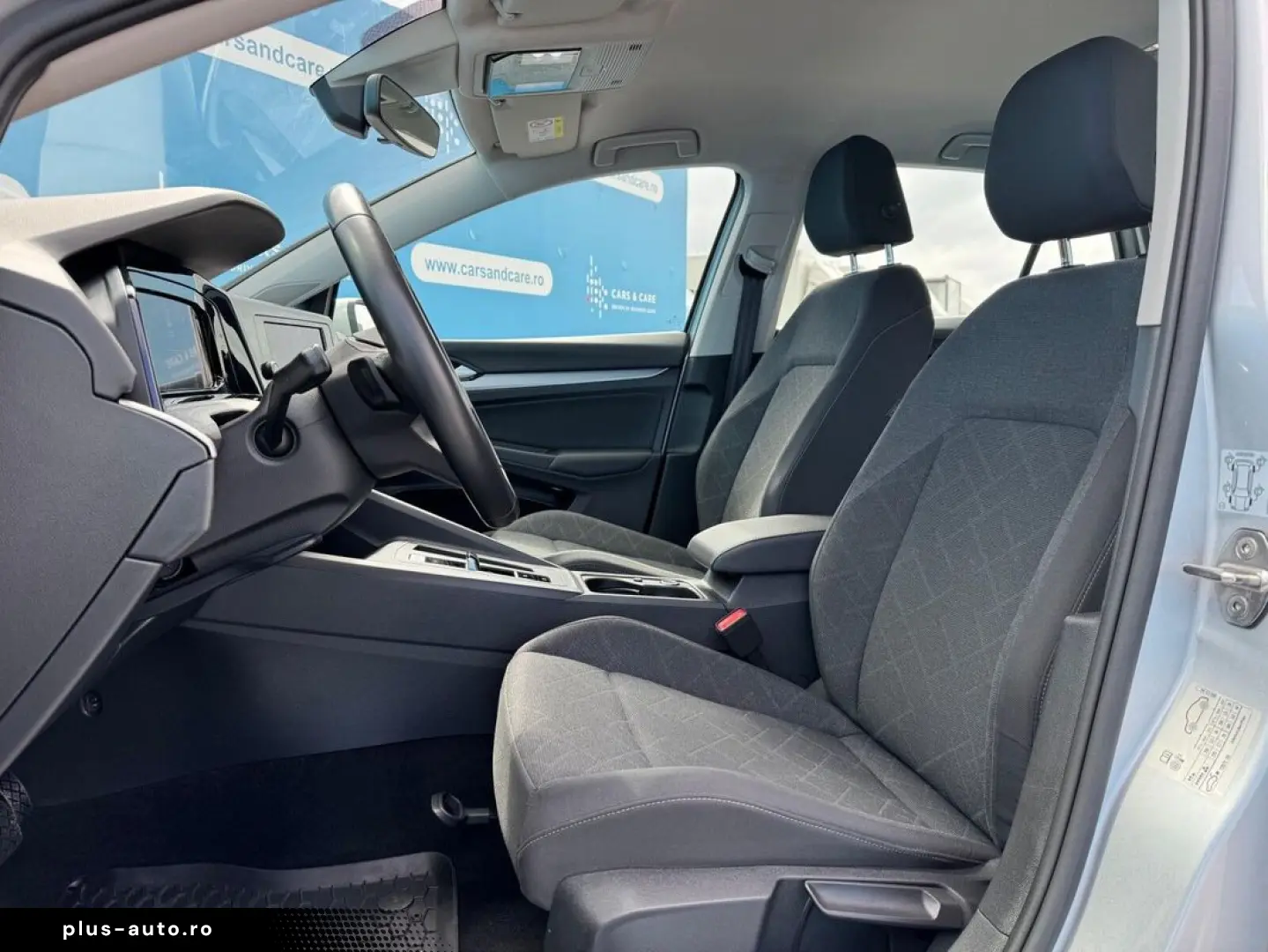 VOLKSWAGEN Golf 2023 — imagine 13