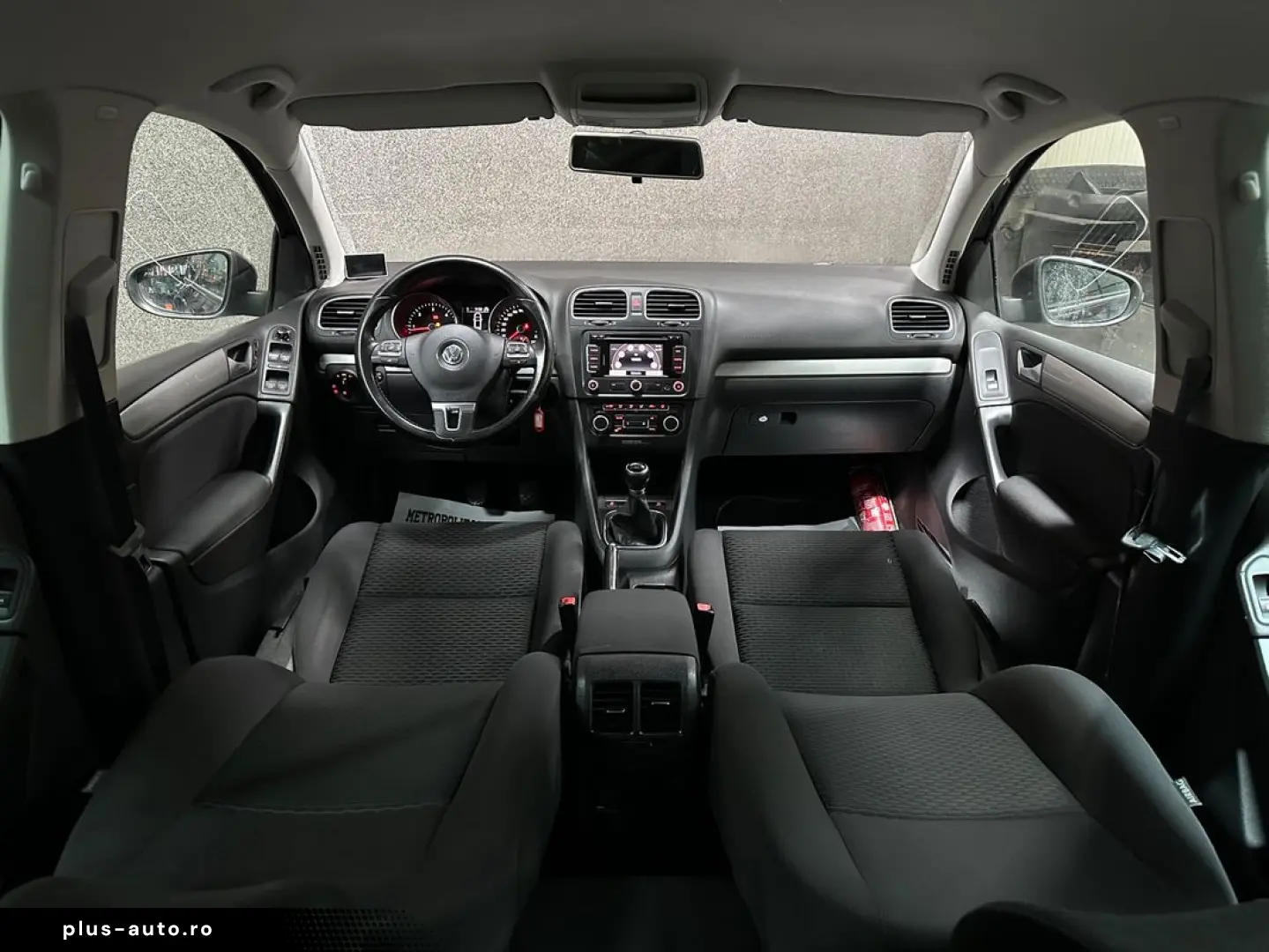 VOLKSWAGEN Golf 2011 — imagine 9