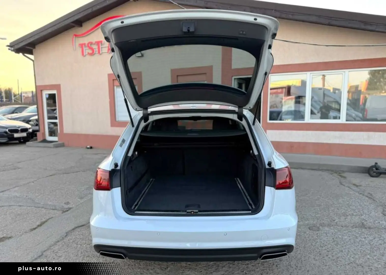 Audi A6-Avant
