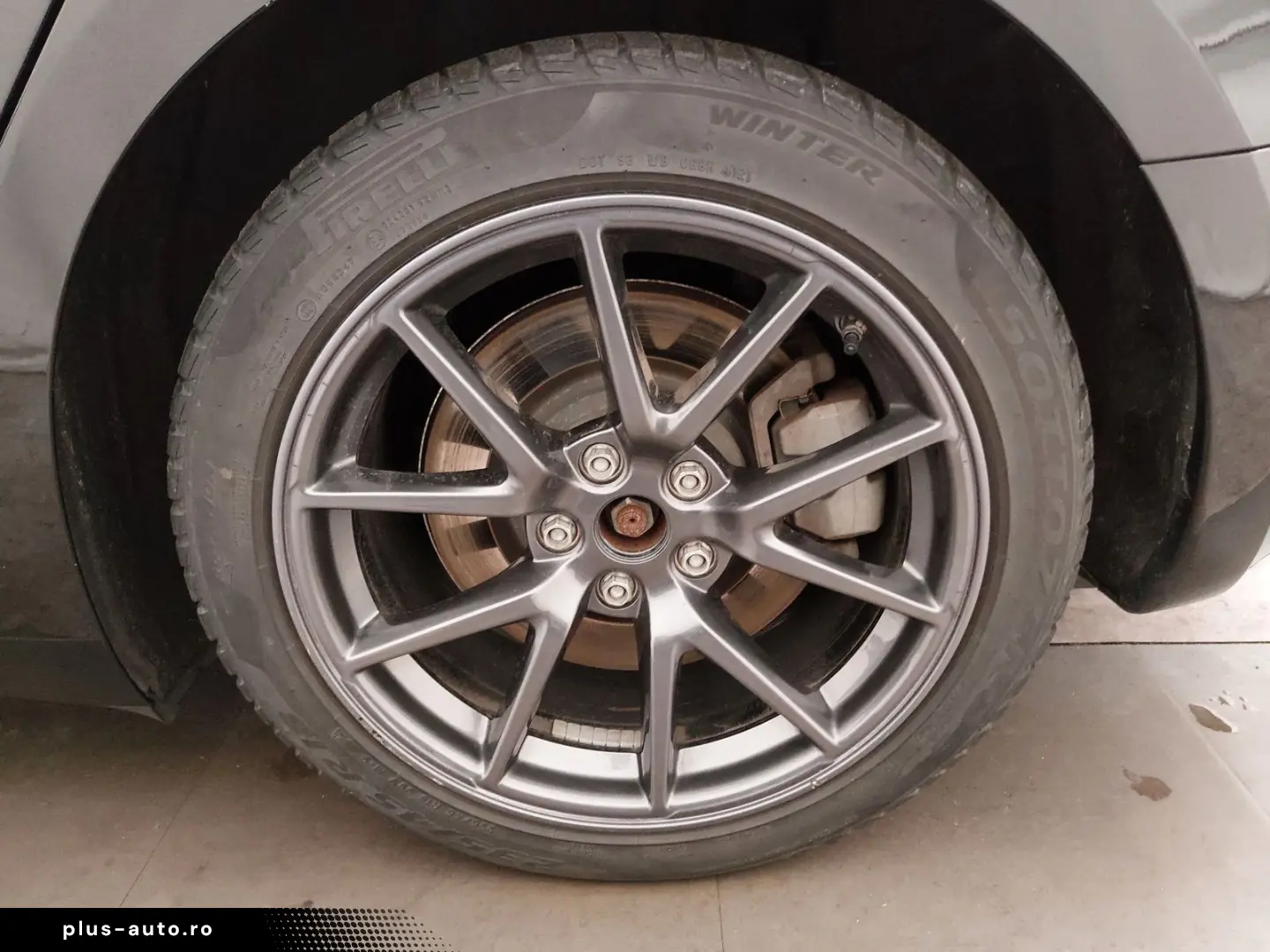 TESLA Model 3 2023 — imagine 8