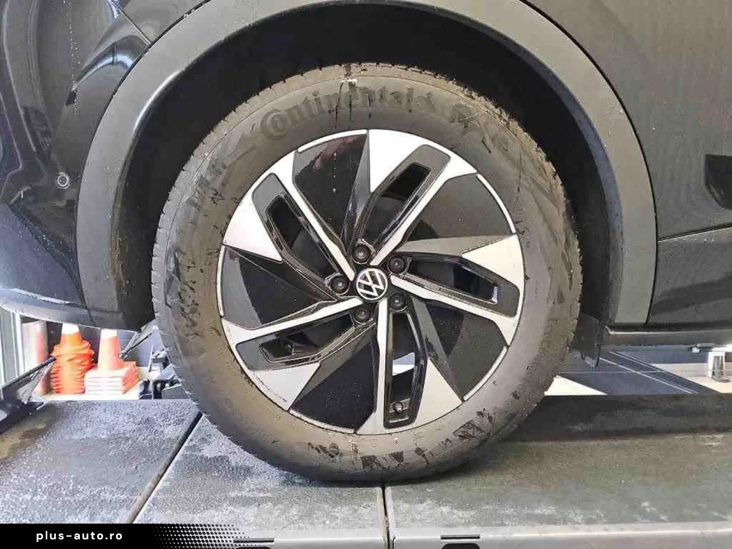VOLKSWAGEN ID.5 2023 — imagine 12