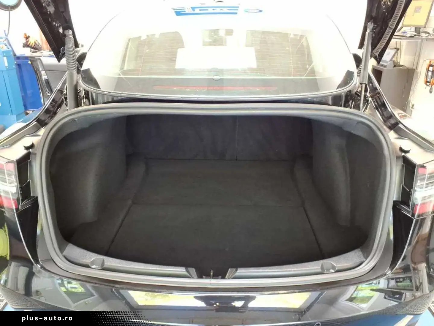 TESLA Model 3 2021 — imagine 6