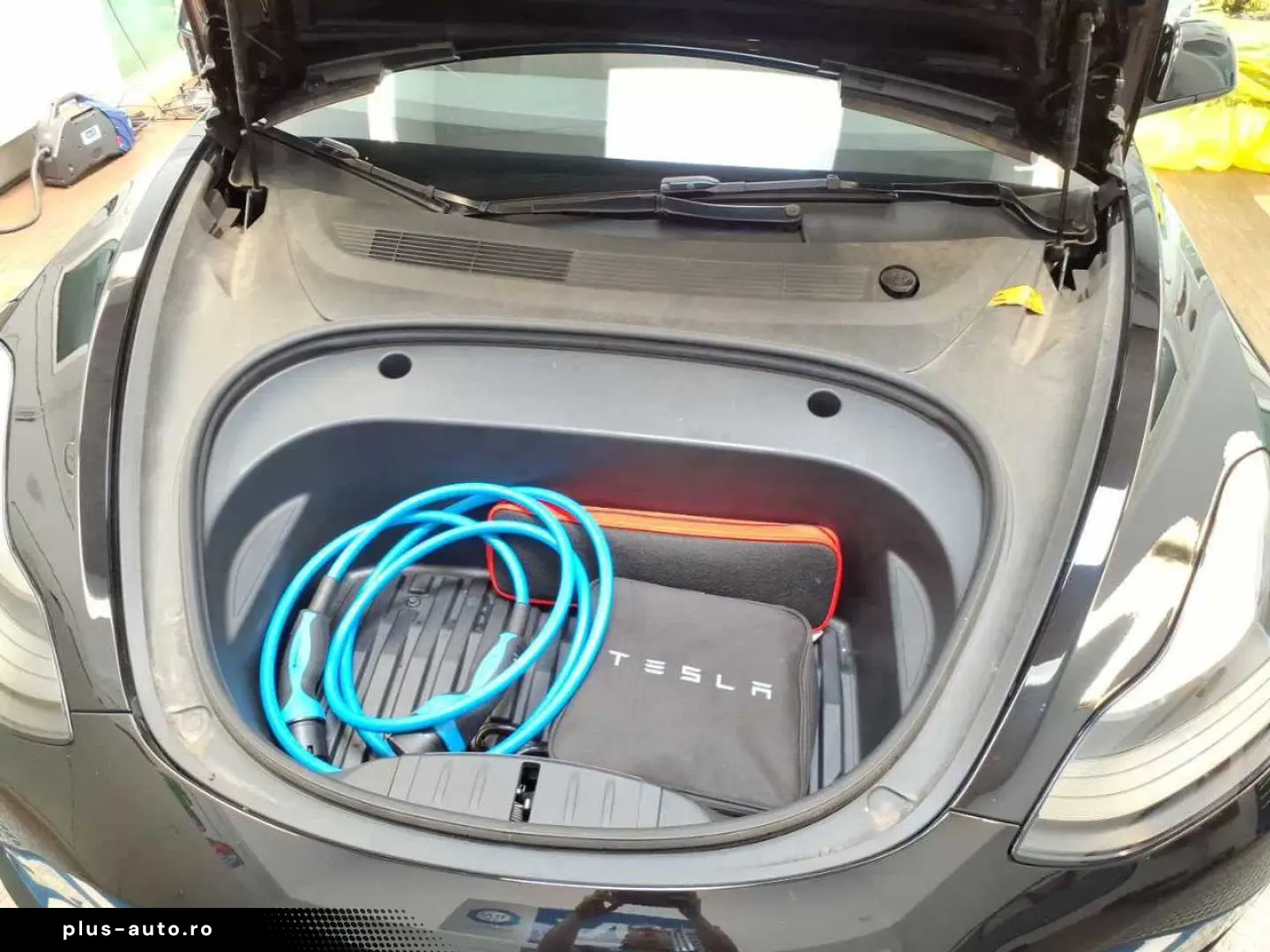 TESLA Model 3 2021 — imagine 9